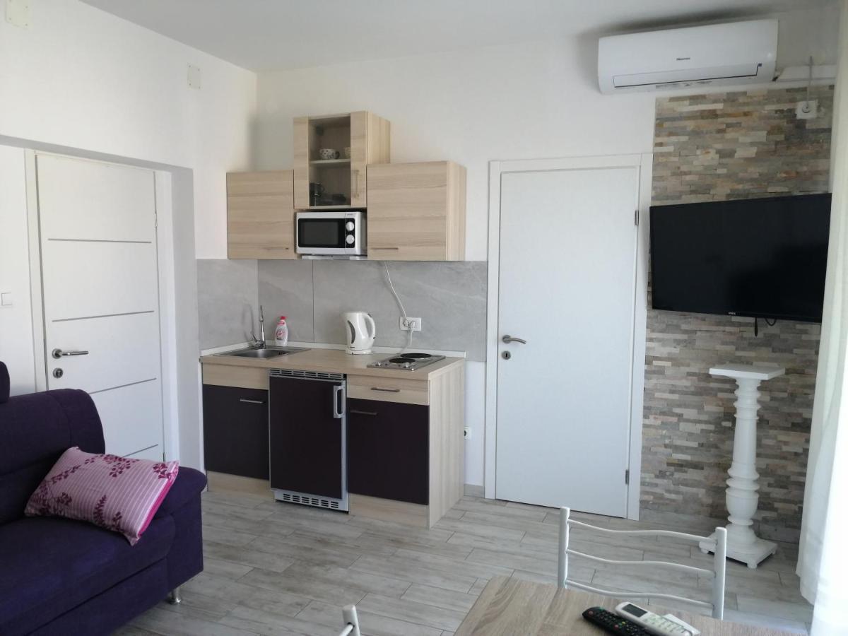 Apartmani Nevera كرك المظهر الخارجي الصورة