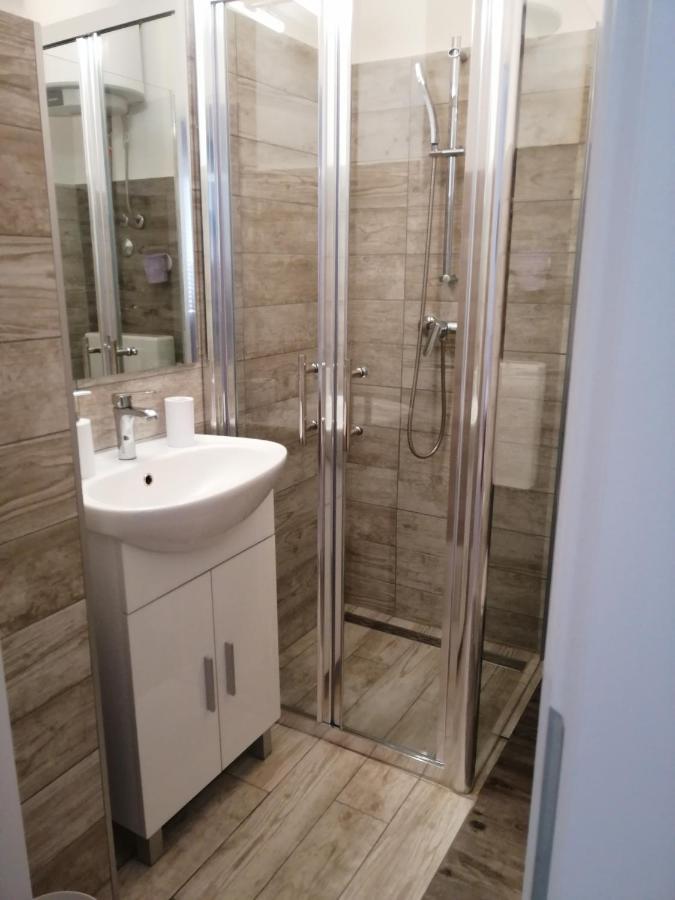 Apartmani Nevera كرك المظهر الخارجي الصورة