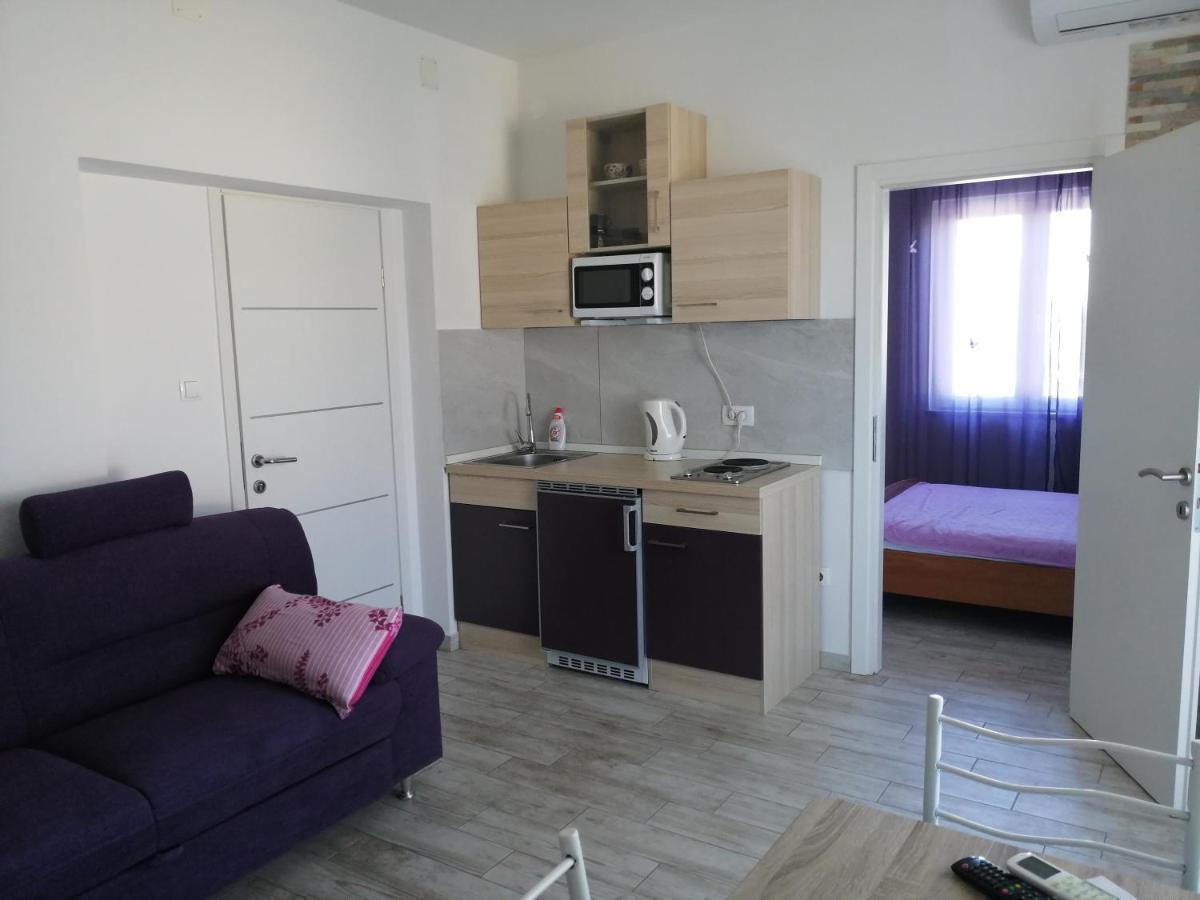 Apartmani Nevera كرك المظهر الخارجي الصورة